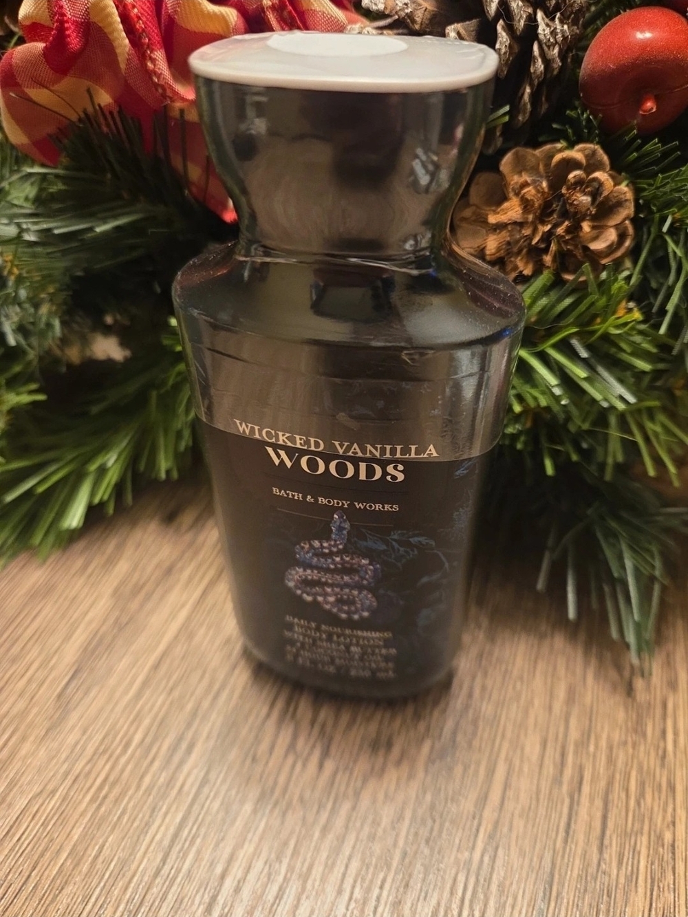 Bath & Body Works Wicked Vanilla Woods Body Wash in Black Bottle